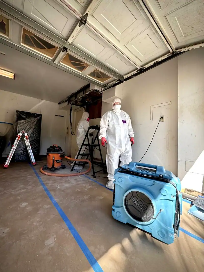 24/7 Service Pros water damage inspection and restoration in Coral Springs, FL