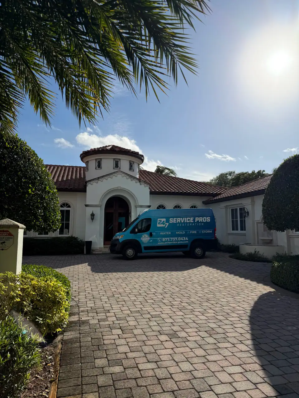 24/7 Service Pros service vehicle ready for emergency restoration calls in South Florida