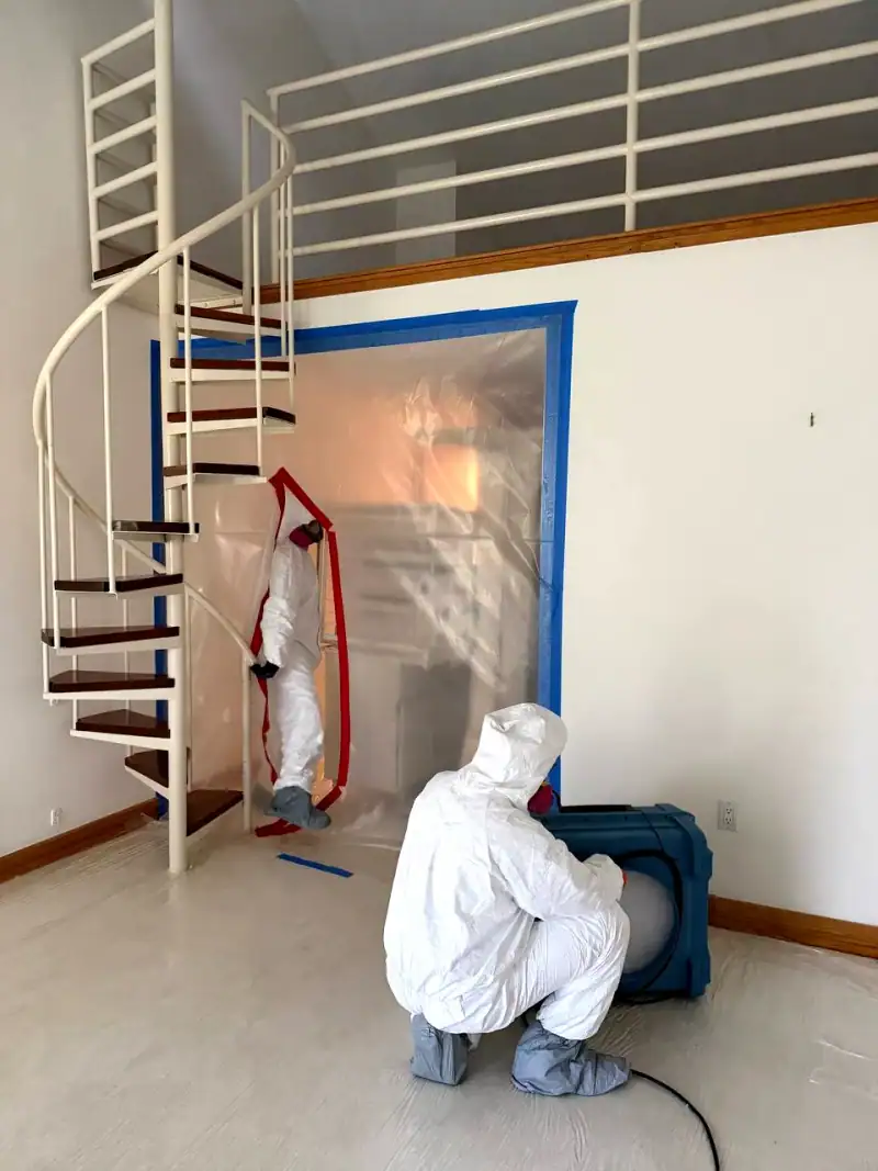 24/7 Service Pros technicians working on water damage restoration in Fort Lauderdale, FL